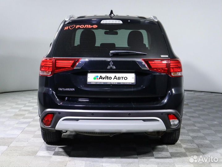 Mitsubishi Outlander 2.0 CVT, 2021, 65 214 км