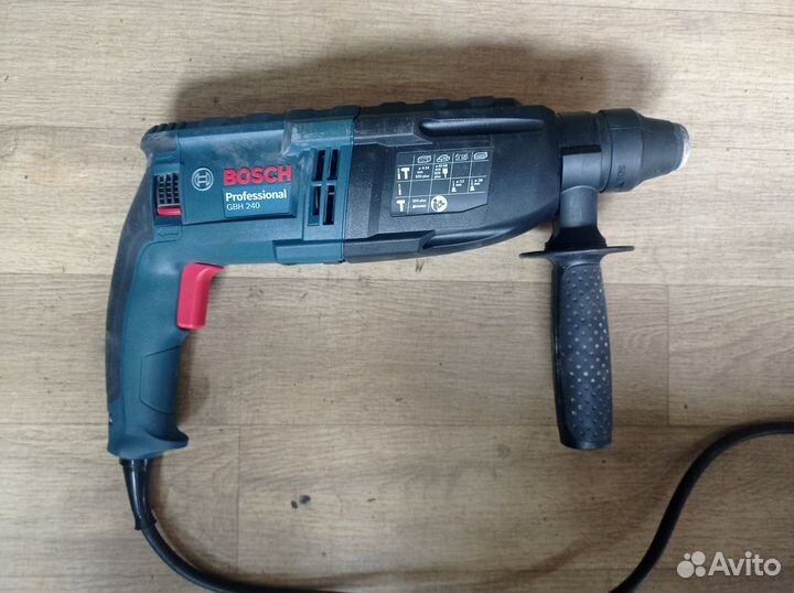 Перфоратор сетевой bosch GBH 240 арт. 62056