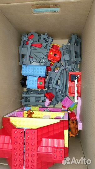 Лего Дупло (Lego duplo)домик+ железная дорога