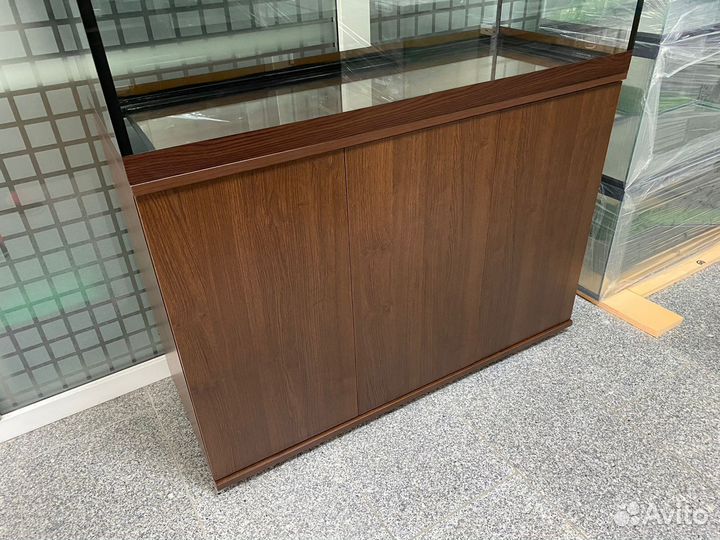 Аквариум 200л с тумбой 