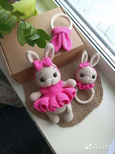 Зайка вязаный ручная работа