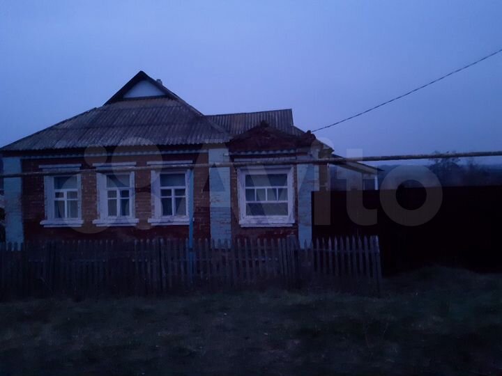 Дом 52 м² на участке 35 сот.