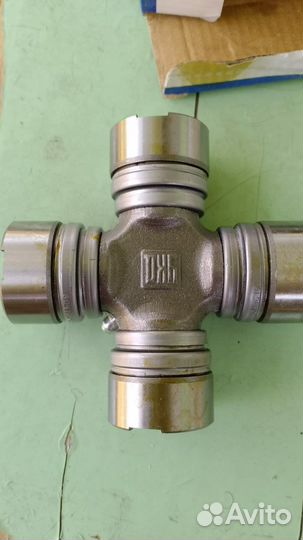 Крестовина карданного вала