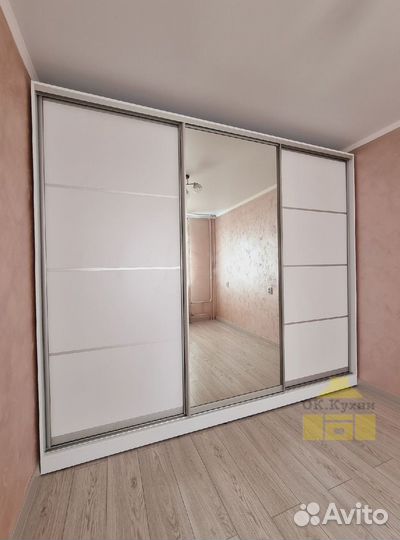 Шкаф в прихожую