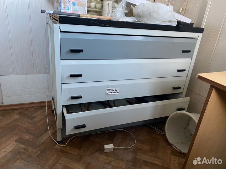 Лабораторная мебель