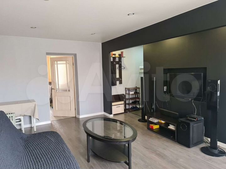 2-к. квартира, 50 м², 5/5 эт.