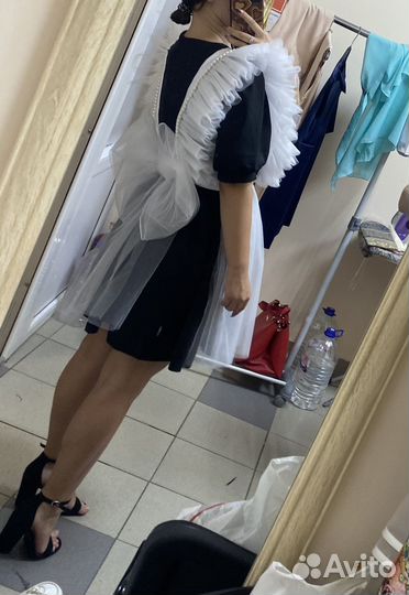 Белый школьный фартук