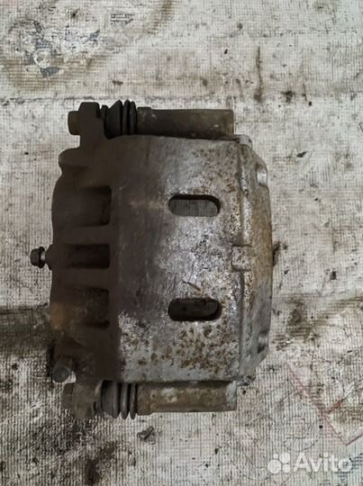 Infiniti Qx56 Суппорт