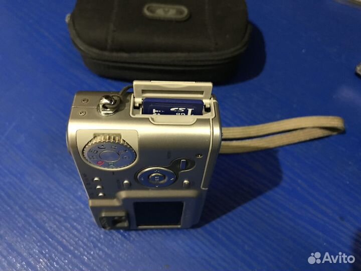 Фотоаппарат цифровой Casio QV-R4 (Japan)