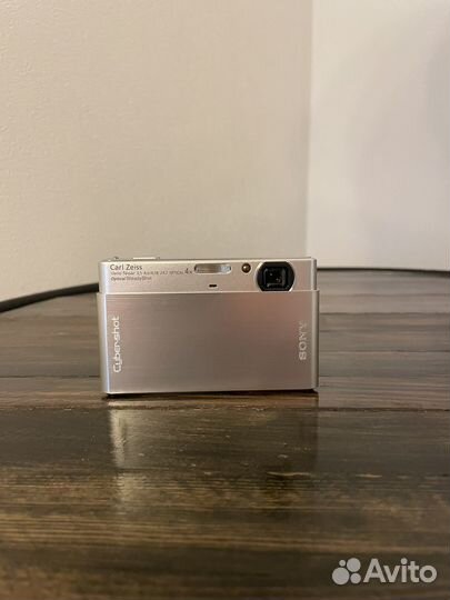 Цифровой фотоаппарат Sony cyber shot