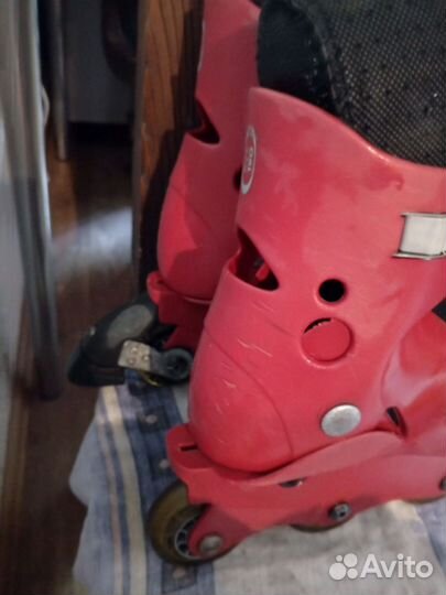 Коньки роликовые