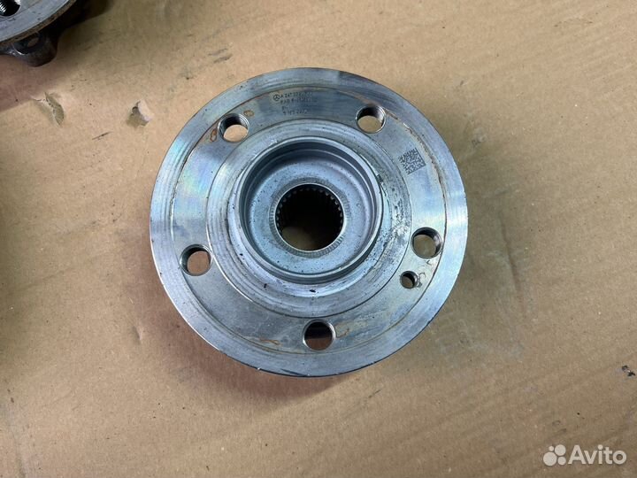 Передняя ступица на Mersedes A2473340500