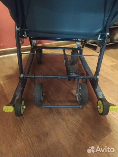 Детские санки на колесах, переключаются на лыжи