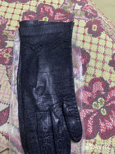 Перчатки женские кожаные