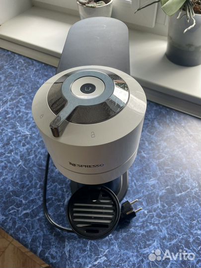 Кофе машина капсульная nespresso