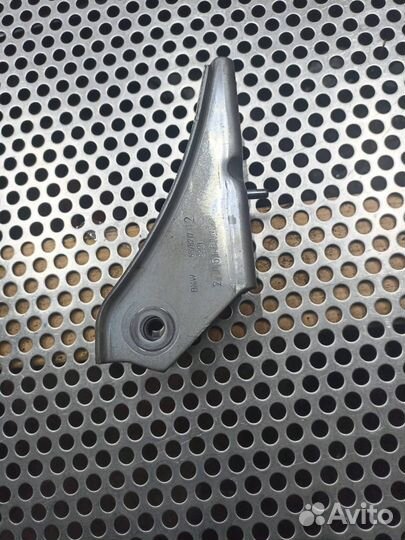 Кронштейн (крепление) левый BMW 5 G30/G31 G30 2020