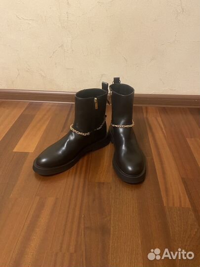 Ботинки женские
