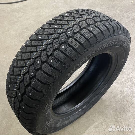 Gislaved Nord Frost 200 SUV 235/65 R17 108T