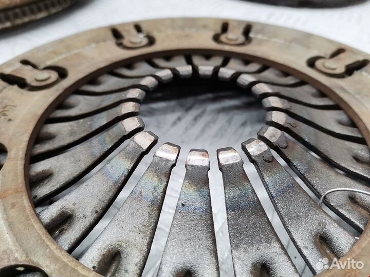 Маховик для Volkswagen Passat 5