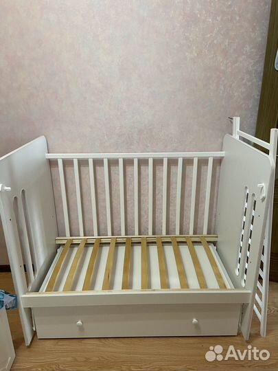 Кроватка детская