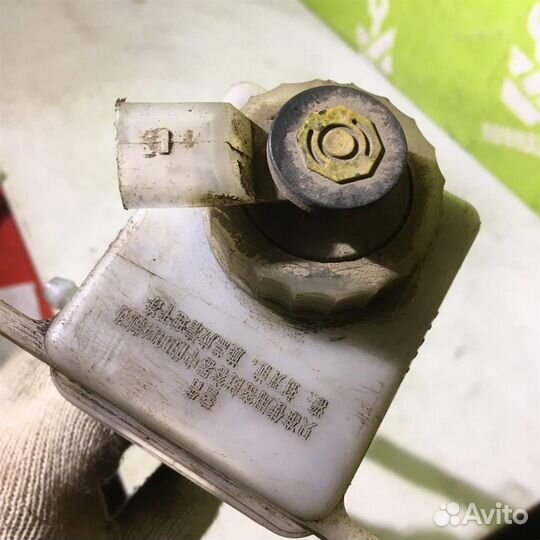 Бачок главного тормозного цилиндра Чери М11 10-14