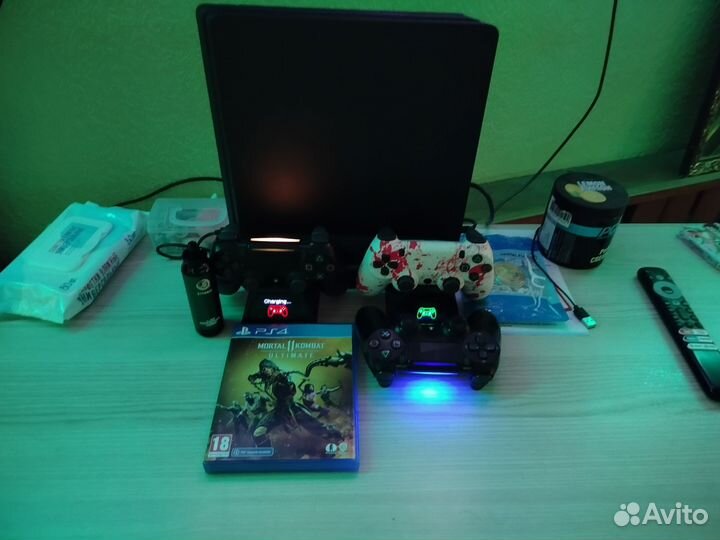 Sony PlayStation 4 slim 1tb