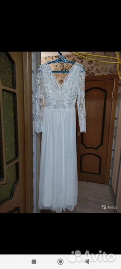 Вечернее платье