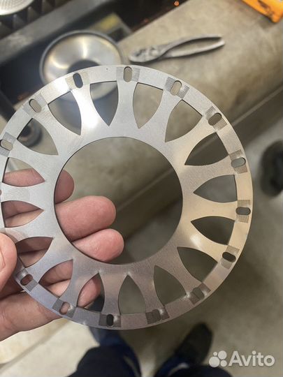 Лазерная резка металла и гибка вальцовка