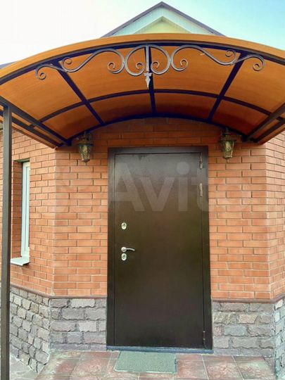 Дом 122 м² на участке 9 сот.