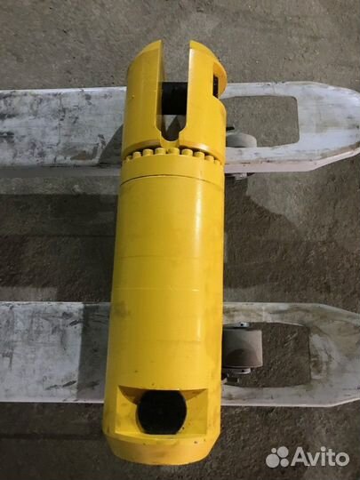 Вертлюг буровой