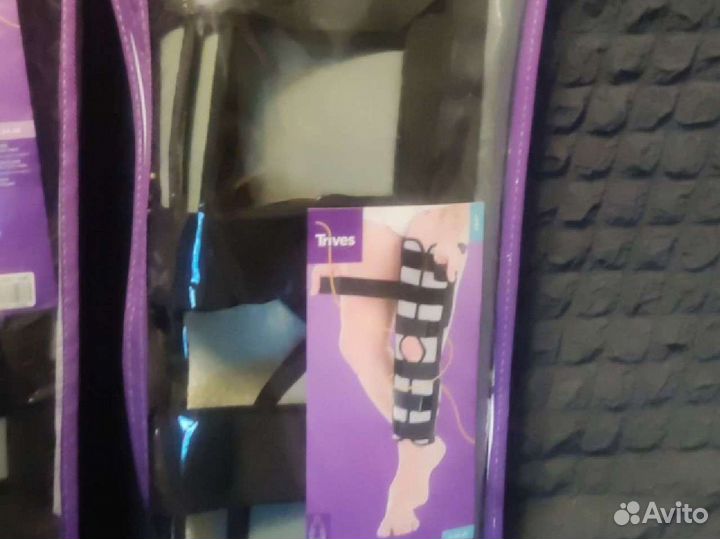 Тутор на коленный сустав