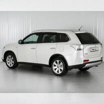 Mitsubishi Outlander 3.0 AT, 2014, 212 177 км, с пробегом, цена 1 799 000 руб.