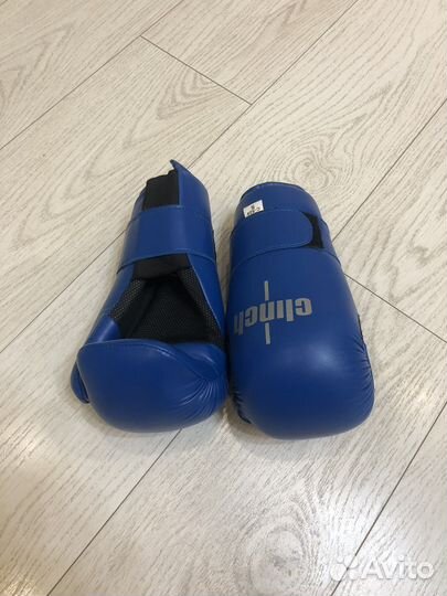 Боксерские перчатки Clinch