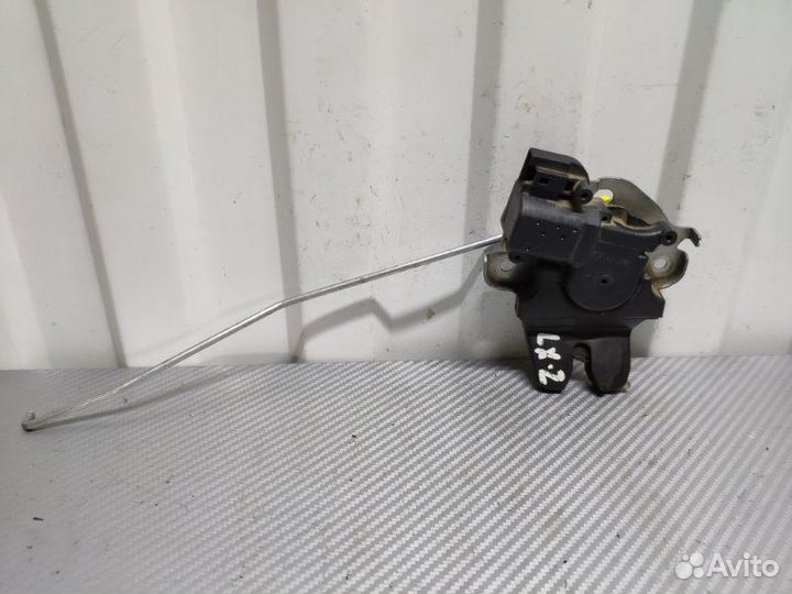 Замок крышки багажника задний Mitsubishi Lancer X