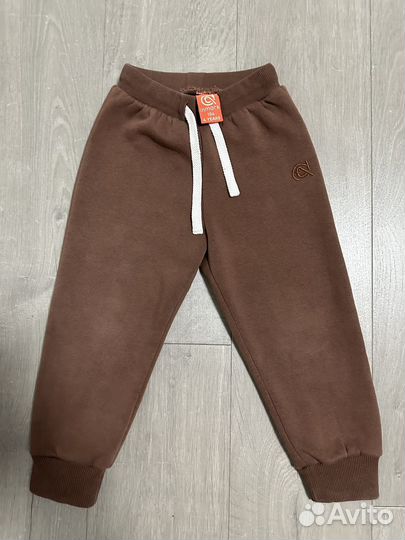 Спортивные штаны