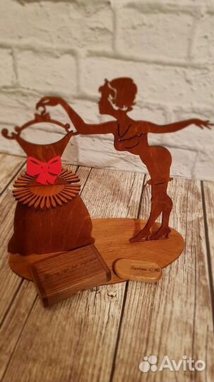 Салфетница на кухню, покрашенная, из фанеры