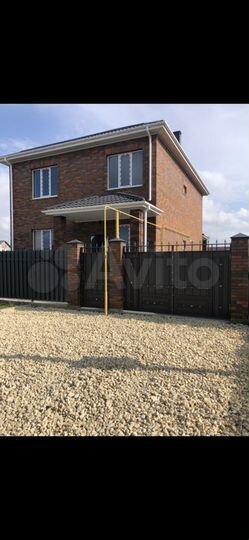 Дом 170 м² на участке 5 сот.