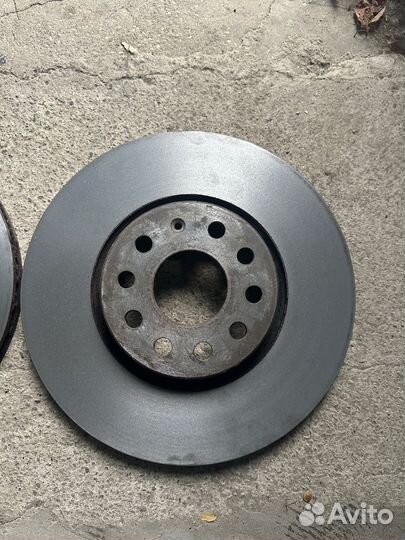 Тормозные диски VW skoda octavia a7