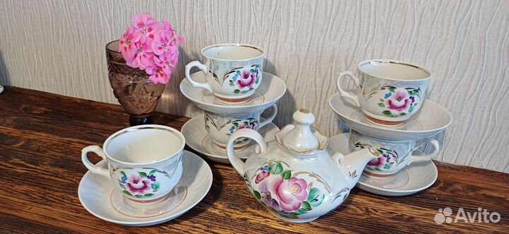 Чайный сервиз времен СССР