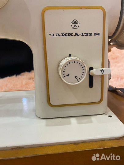 Швейная машинка чайка 132м