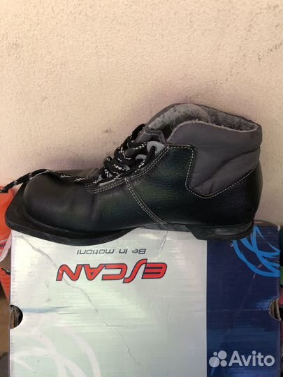Лыжные ботинки 35 размер