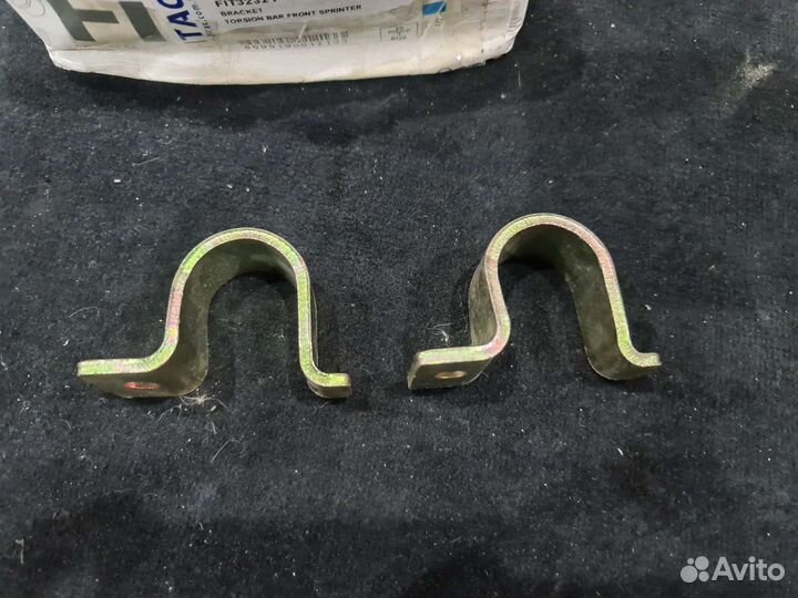 Скоба переднего стабилизатора Mercedes Sprinter