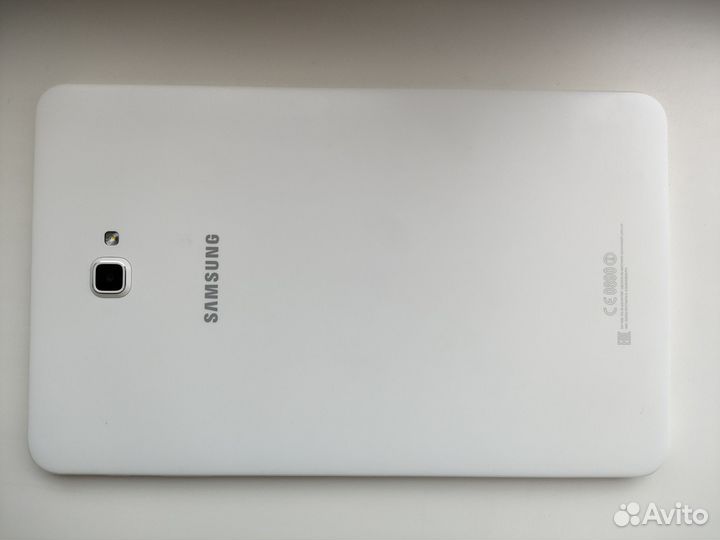 Планшет Samsung sm t585