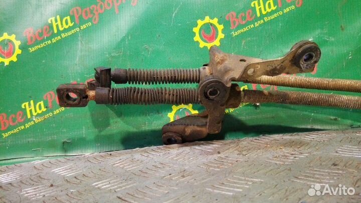 Ручка кпп Volkswagen Passat B4 седан 2.0 RP 1997