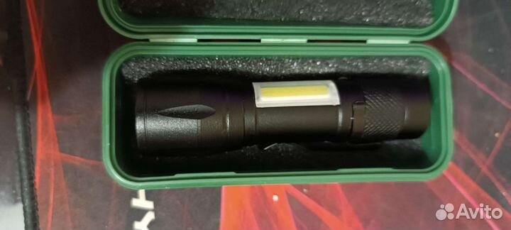 Фонарик светодиодный аккумуляторный