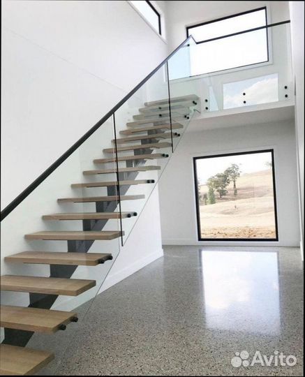 Стеклянные перила для лестниц