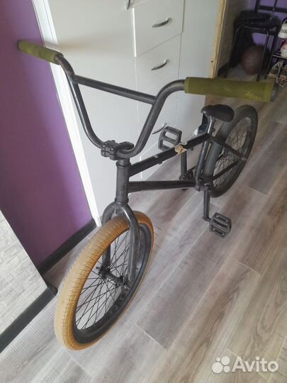 Трюковой велосипед bmx