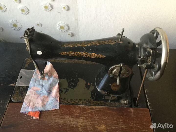 Швейная машина пмз им. Калинина