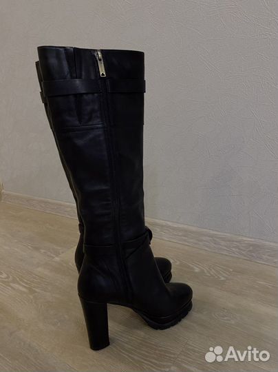 Сапоги женские осенние 36 размер
