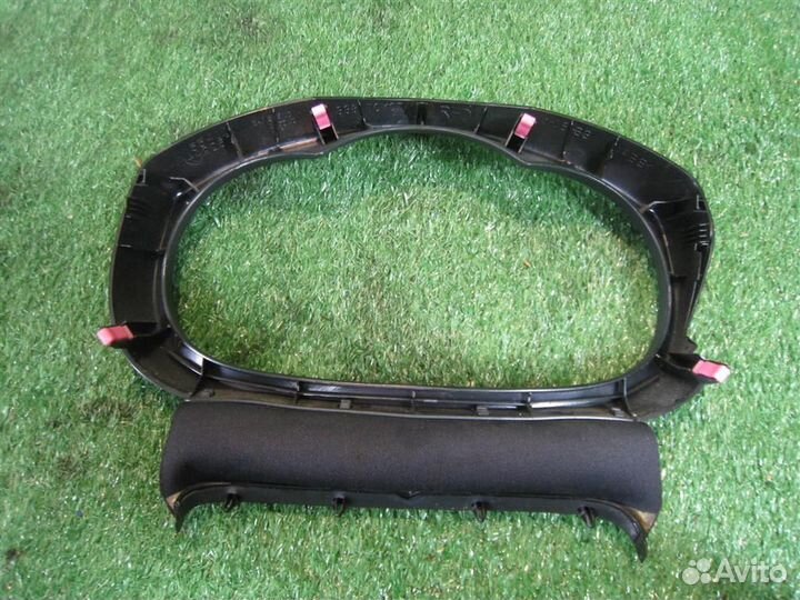 Рамка панели приборов Toyota RAV4 A30 2007